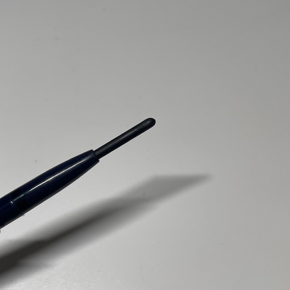 READ Estee Lauder #01 JET BLACK Automatic Eye Pencil Duo HTF - Picture 2 of 6